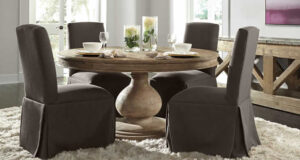 A Royal Suite - Palmdale - Dining