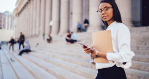 Robert-McKenna--Ilounge-(1)