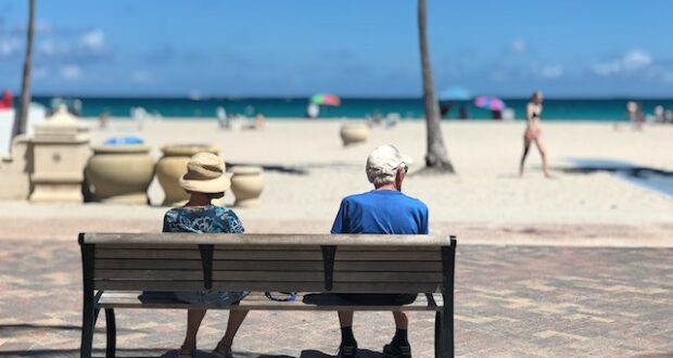 elderly couple at beach