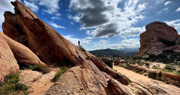 Vasquez Rocks Hikes