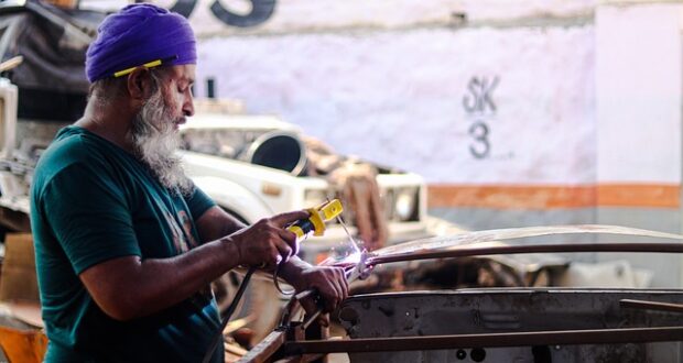 Places Leading The Way In Car Manufacturing And Innovation - Vimarsana News