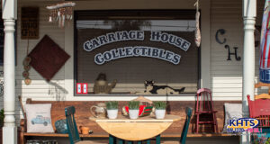 Store front for Carriage House Collectibles