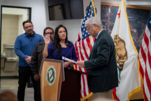 Mayor Bill Miranda swears-in Senator Suzette Valladares
