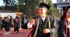 060425 Hart graduation