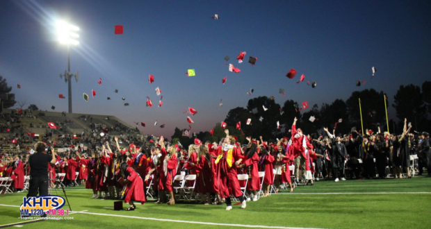 060425 Hart graduation