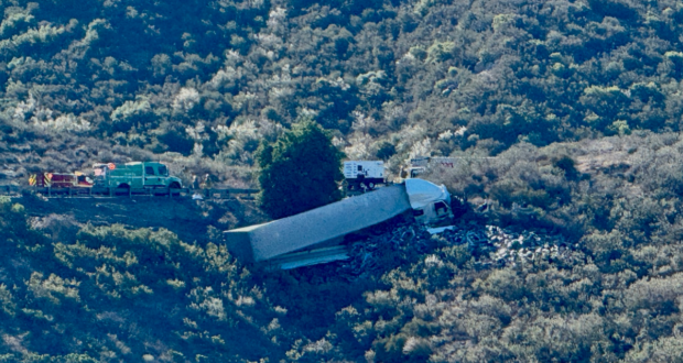 anf over the side templin semi crash 801825