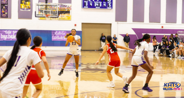 120825 Valencia vs Hart girls basketball