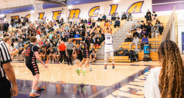 120825 Valencia vs Hart boys basketball