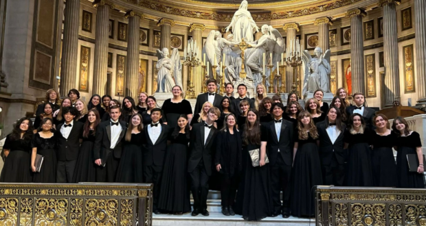 valencia vikings choir 121225