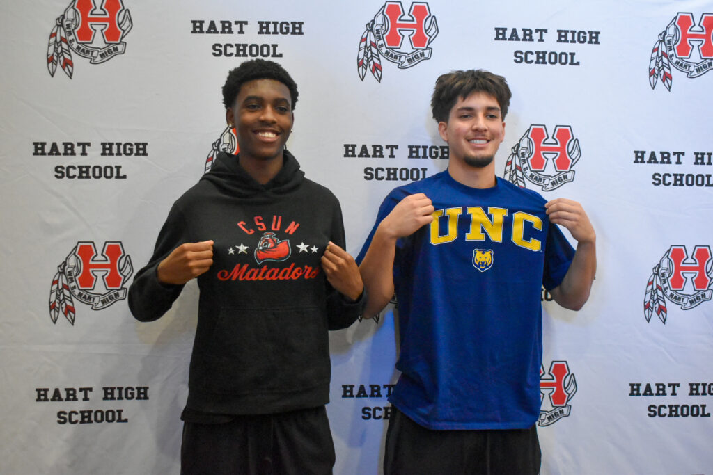 020626 Hart NLI signing