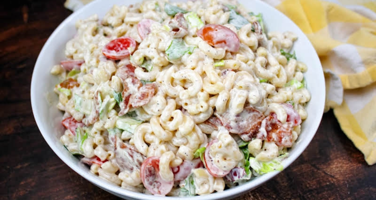 Mel’s BLT Dinner Salad Combines Pasta, Bacon For The Perfect Summer Meal