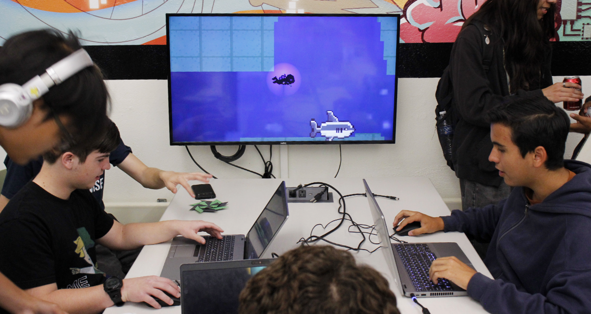 hometownstation.com - Jade Aubuchon - Canyon High Demo Day Gives Students A Taste Of Tech Industry