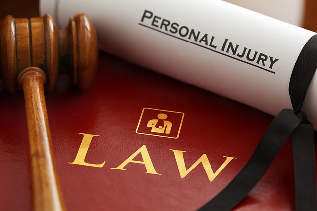 hometownstation.com - Carl Goldman - Why You Need A Car Accident Attorney Before Talking To Insurers