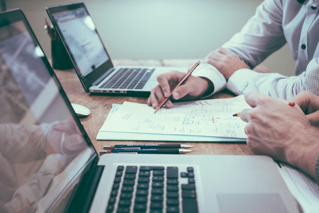 hometownstation.com - Carl Goldman - Optimizing Your Business Assets For Long-Term Value